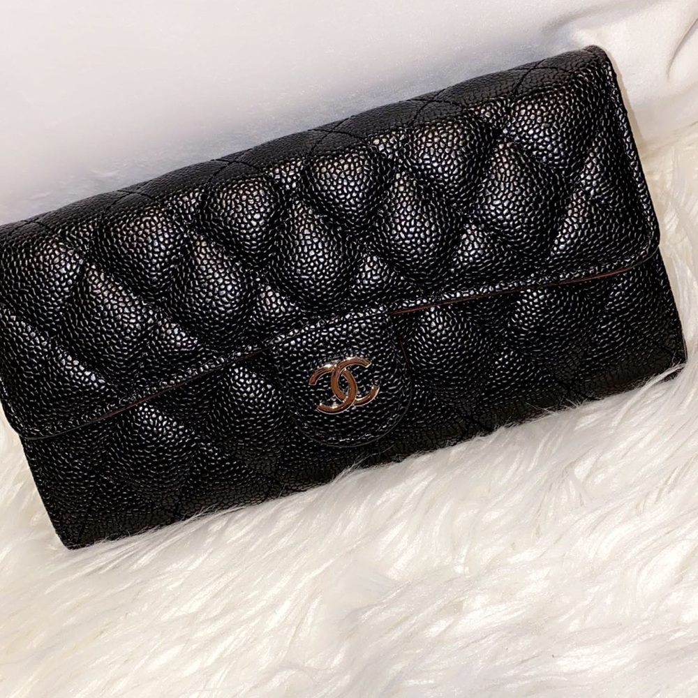 ✨WEEKEND SALE ONLY!✨  Luxe black wallet with silver logo.